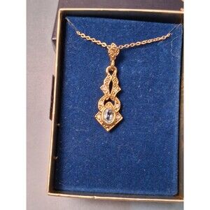 Vintage Lady Victoria Necklace Aqua Stone with Box